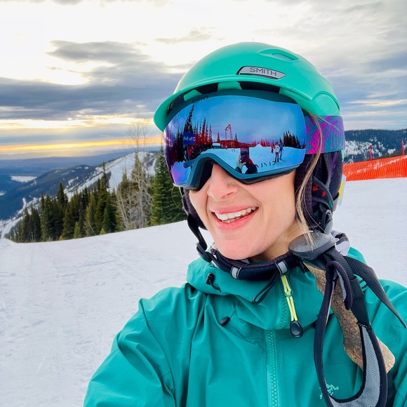 Meet your Posher, Amanda - Picture 9 of 12